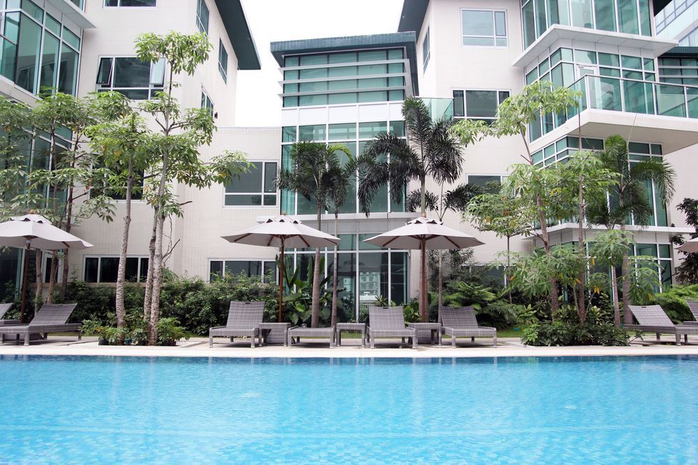 Aruga Apartments By Rockwell Makati Makati City Buitenkant foto