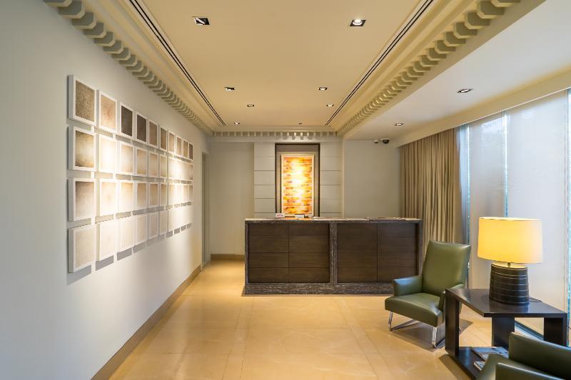 Aruga Apartments By Rockwell Makati Makati City Buitenkant foto