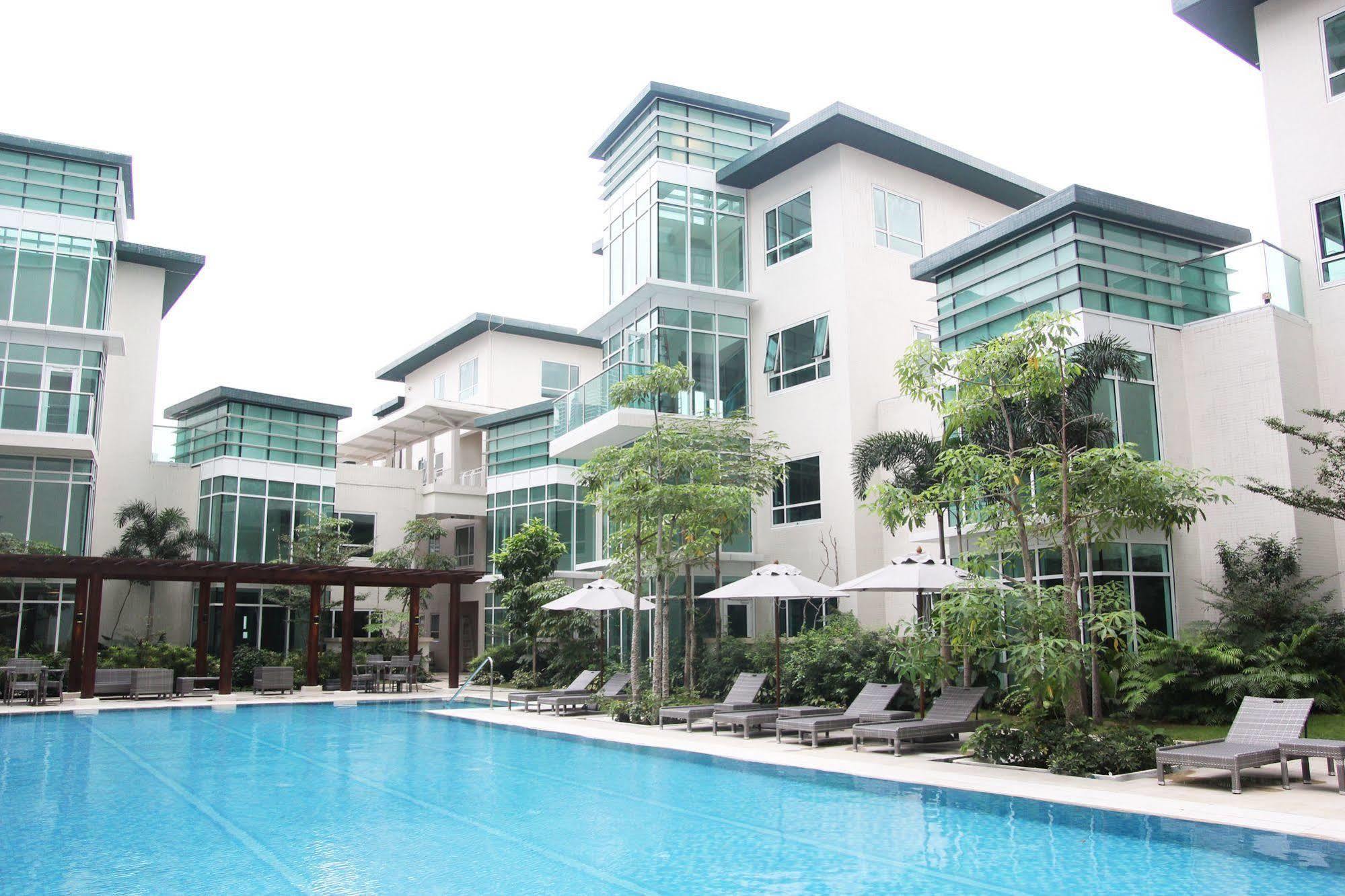 Aruga Apartments By Rockwell Makati Makati City Buitenkant foto